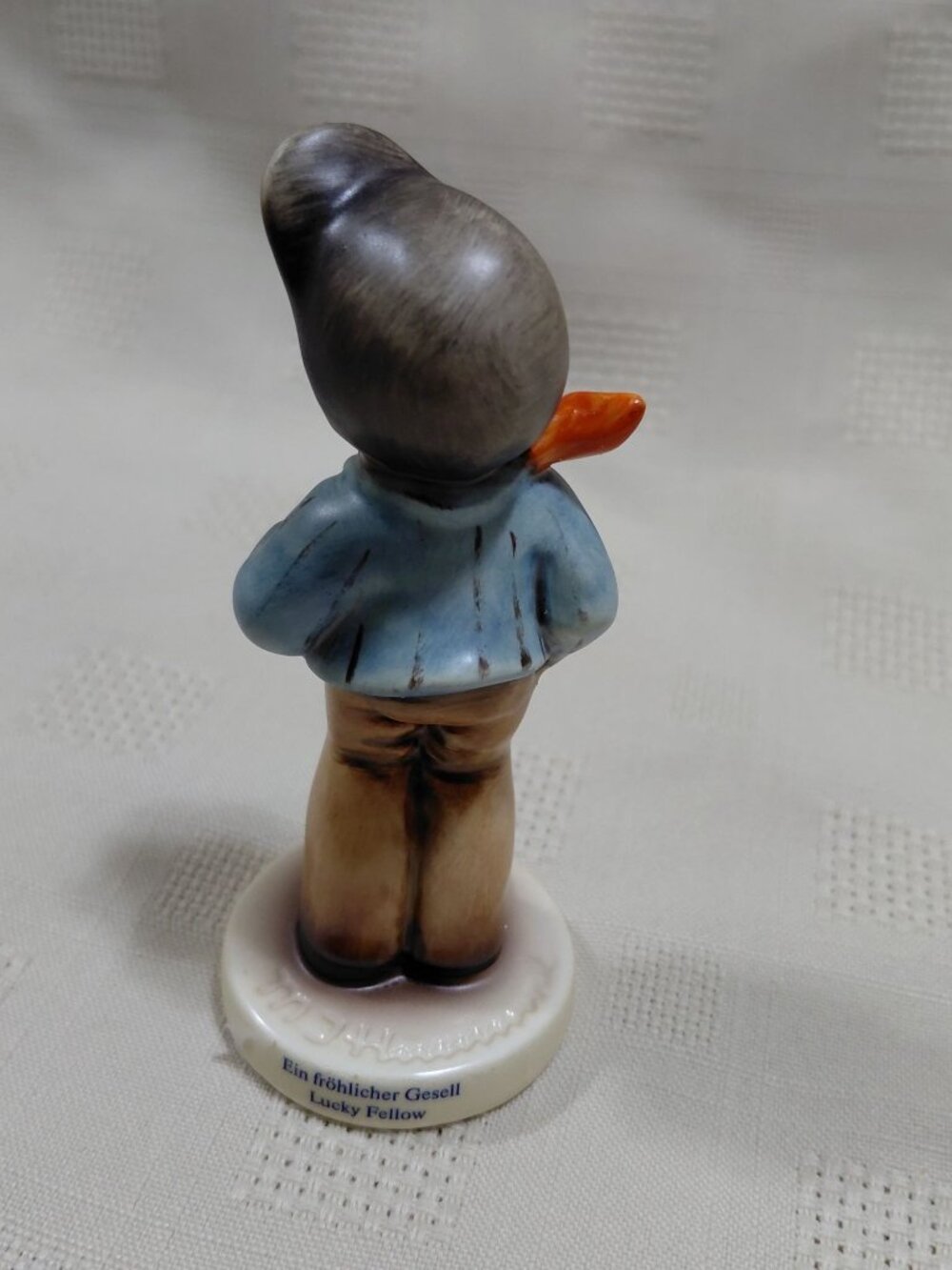 Vintage M.I. Hummel "Lucky Fellow" Figurine #174 Hum 560 with Original Box - Picture 2 of 6